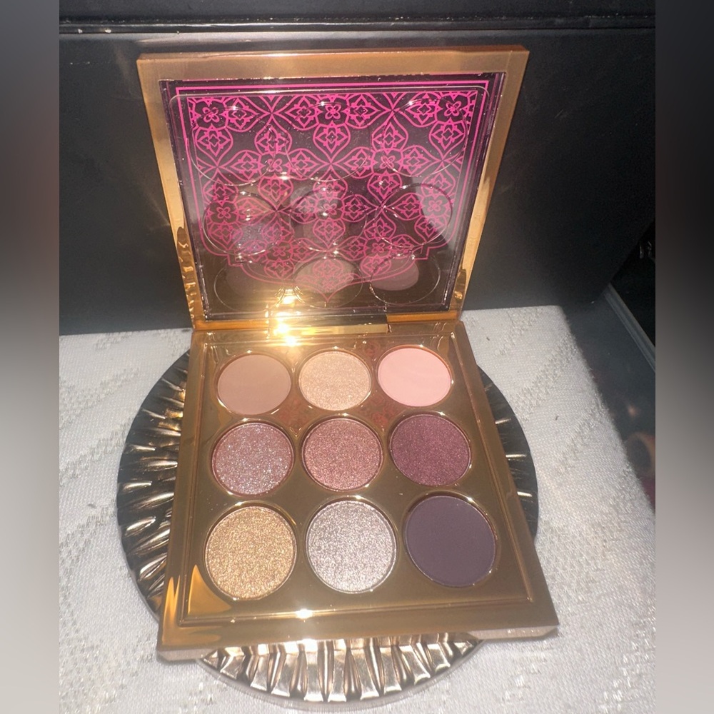 *SOLD* MAC Princess Jasmine Eyeshadow x 9
